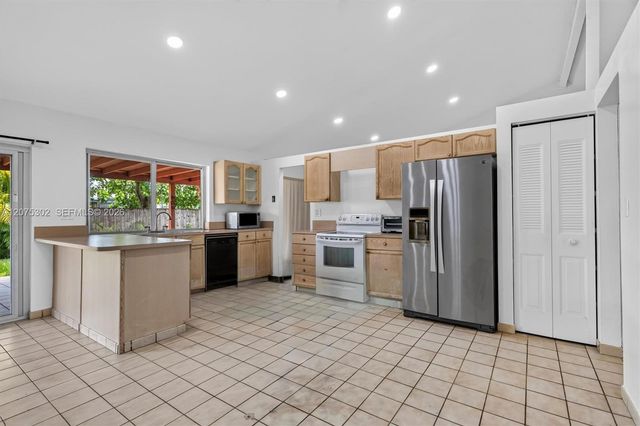 10311 SW 132nd Avenue, Miami, FL 33186