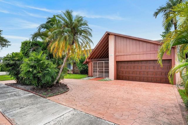 10311 SW 132nd Avenue, Miami, FL 33186