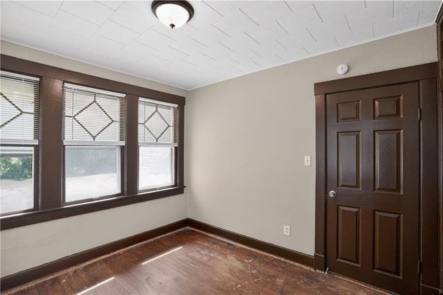 3721 Agnes Avenue, Kansas City, MO 64128