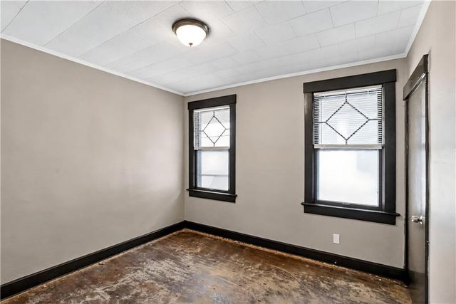 3721 Agnes Avenue, Kansas City, MO 64128
