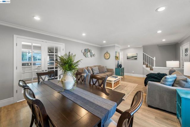 3668 Chelsea Ct, Pleasanton, CA 94588