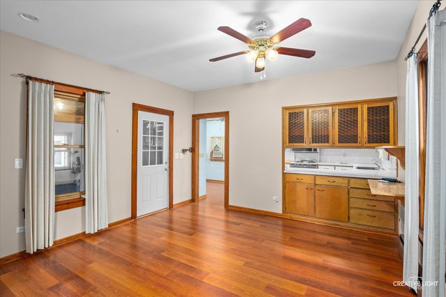 92 Maple Street, Sugar Grove, IL 60554