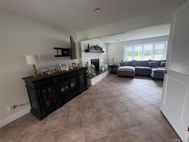 218 Ocean Avenue, Northport, NY 11768