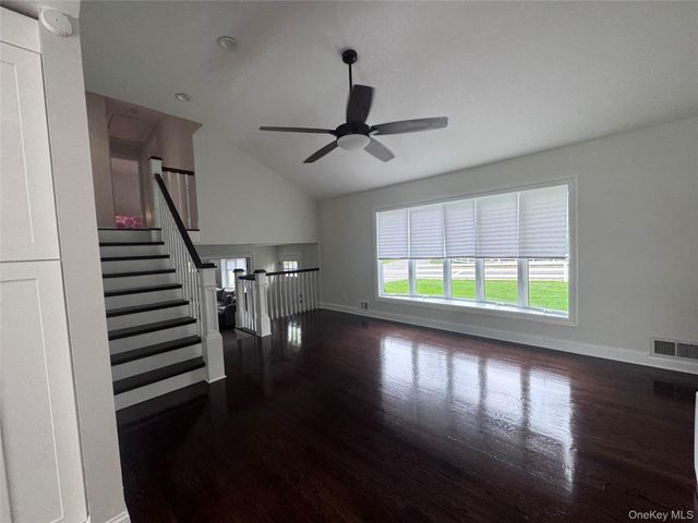 218 Ocean Avenue, Northport, NY 11768