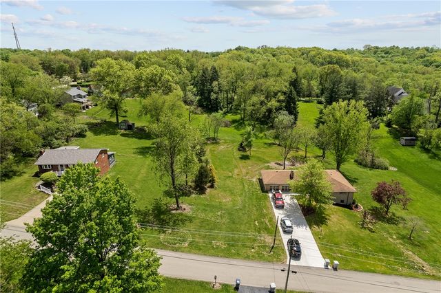 109 Valley View Drive, Peters Twp, PA 15367