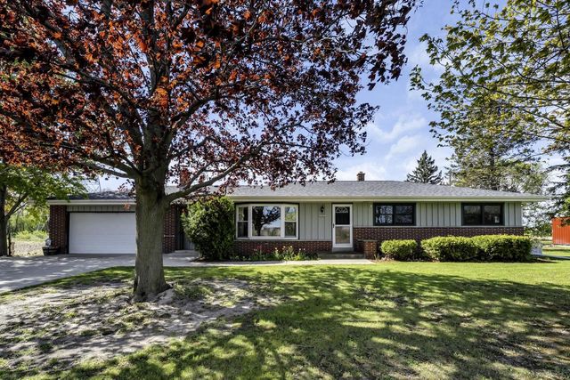 21301 6 Mile ROAD, Franksville, WI 53126