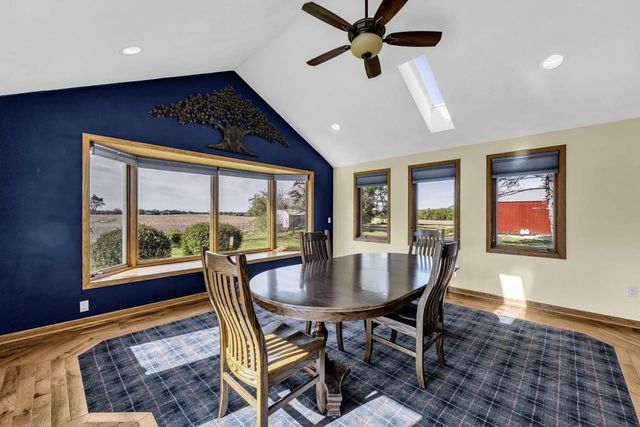 21301 6 Mile ROAD, Franksville, WI 53126