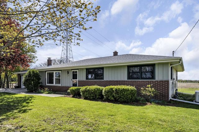 21301 6 Mile ROAD, Franksville, WI 53126