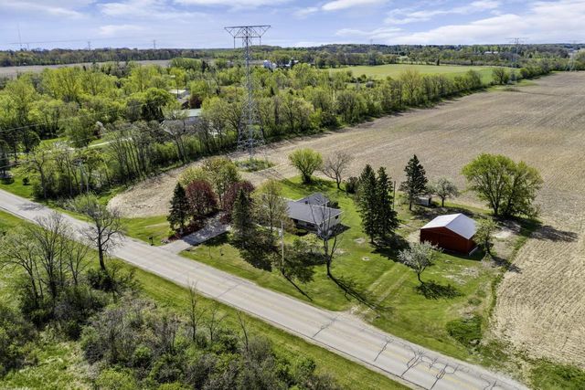 21301 6 Mile ROAD, Franksville, WI 53126