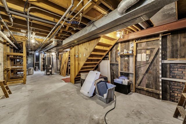 21301 6 Mile ROAD, Franksville, WI 53126