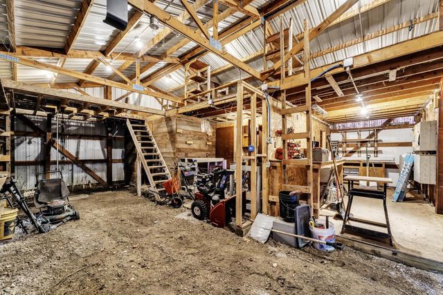 21301 6 Mile ROAD, Franksville, WI 53126