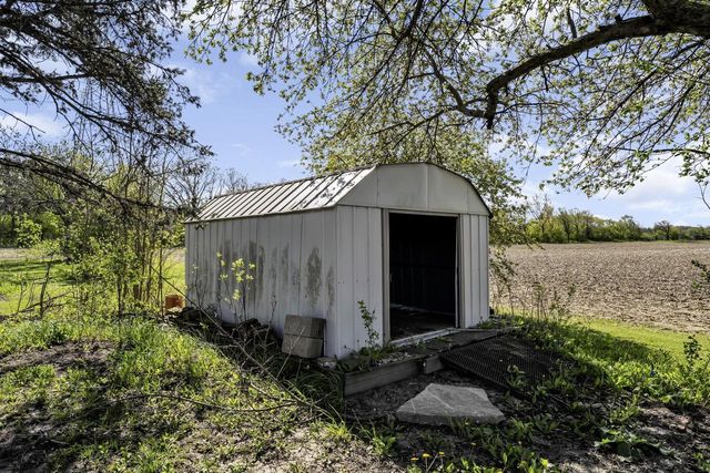 21301 6 Mile ROAD, Franksville, WI 53126