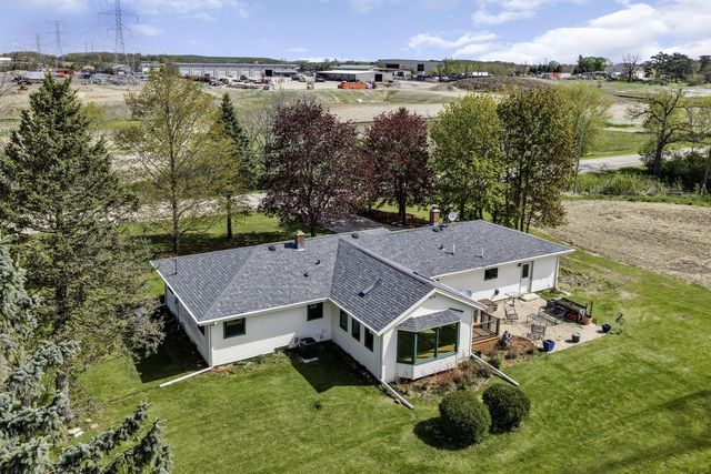 21301 6 Mile ROAD, Franksville, WI 53126