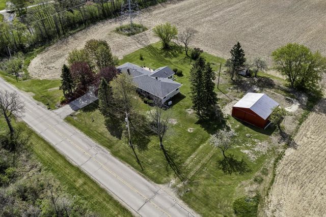 21301 6 Mile ROAD, Franksville, WI 53126