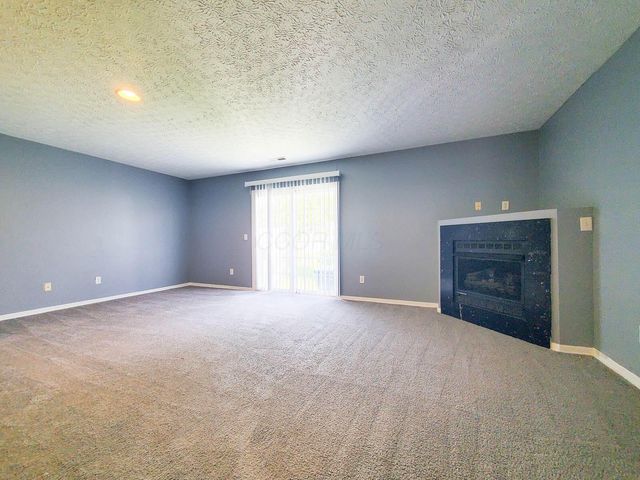 6140 Georges Park Drive, 8C, Canal Winchester, OH 43110
