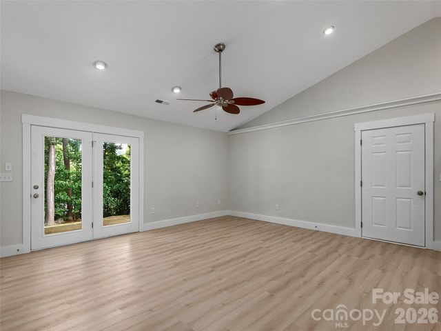 7 Mcgee Ridge Road, Fairview, NC 28730