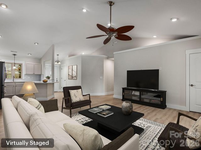 7 Mcgee Ridge Road, Fairview, NC 28730
