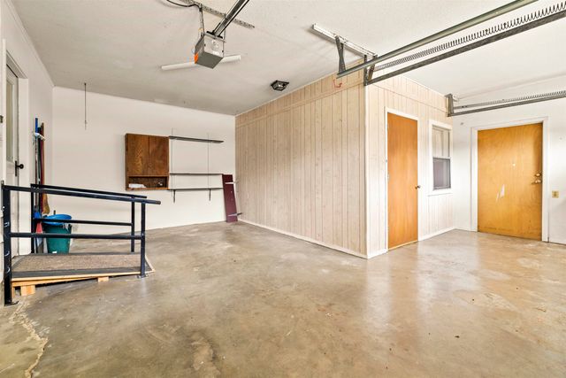 1711 N Tenth St., Longview, TX 75601