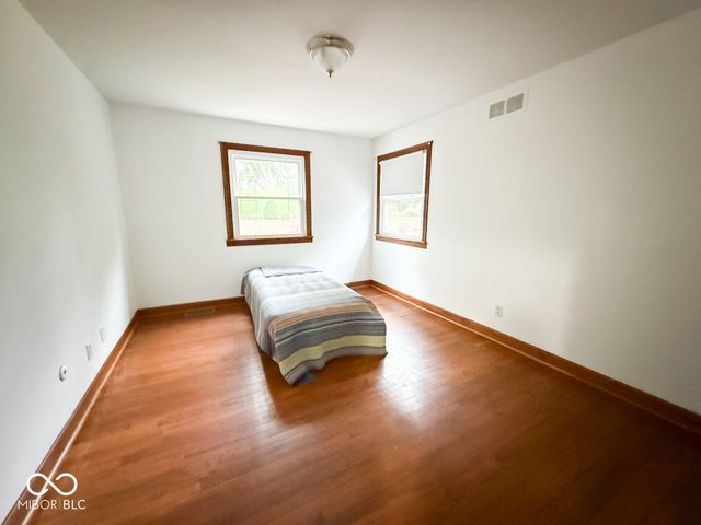 1106 Fairfield Drive, Shelbyville, IN 46176
