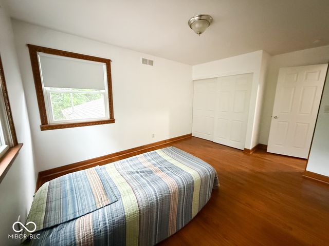 1106 Fairfield Drive, Shelbyville, IN 46176