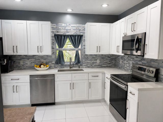 7629 Sanctuary Drive, Coral Springs, FL 33065