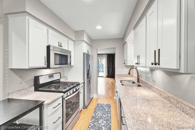 1813 Southfield Road, Birmingham, MI 48009