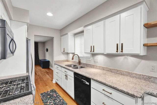 1813 Southfield Road, Birmingham, MI 48009