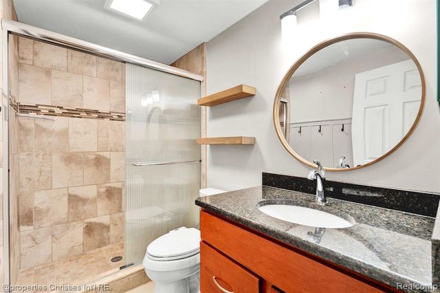 1813 Southfield Road, Birmingham, MI 48009