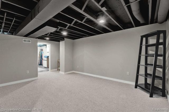 1813 Southfield Road, Birmingham, MI 48009