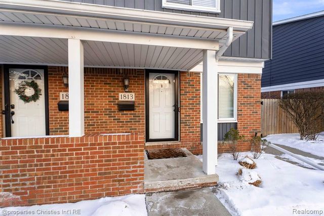 1813 Southfield Road, Birmingham, MI 48009