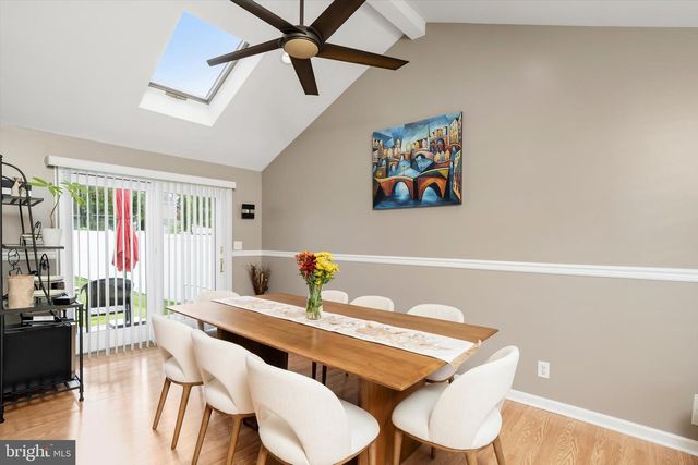 15 OVINGTON DR, Hamilton, NJ 08620