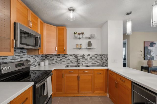 6354 Rancho Mission Road 523, San Diego, CA 92108