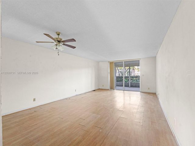 480 NW 76th Ave 102, Margate, FL 33063