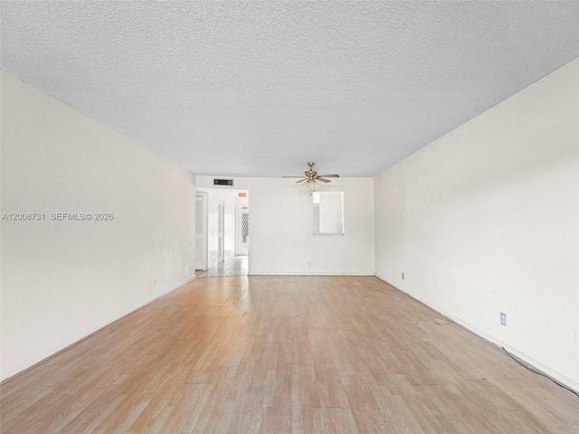 480 NW 76th Ave 102, Margate, FL 33063
