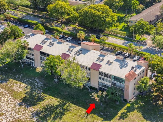 480 NW 76th Ave 102, Margate, FL 33063