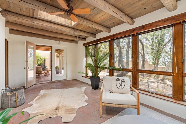 1009 Paseo De La Cuma, Santa Fe, NM 87501