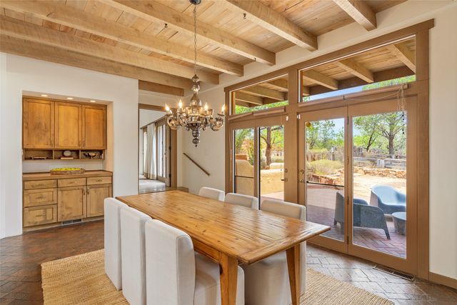 1009 Paseo De La Cuma, Santa Fe, NM 87501