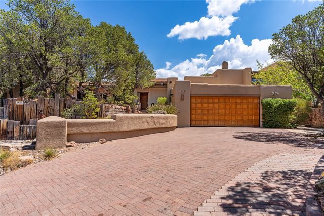 1009 Paseo De La Cuma, Santa Fe, NM 87501