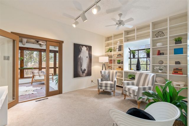1009 Paseo De La Cuma, Santa Fe, NM 87501