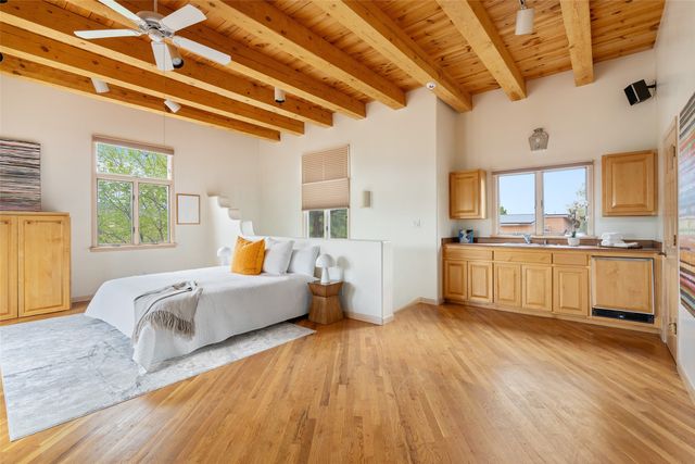 1009 Paseo De La Cuma, Santa Fe, NM 87501