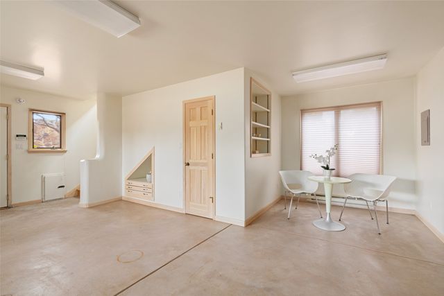 1009 Paseo De La Cuma, Santa Fe, NM 87501