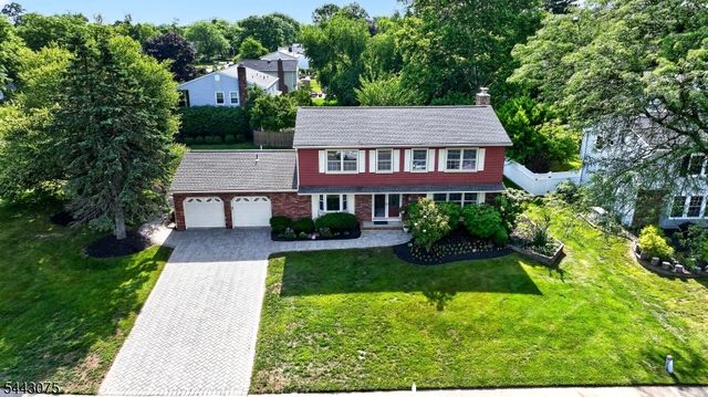 30 Hamilton Ln, Plainsboro Twp., NJ 08536