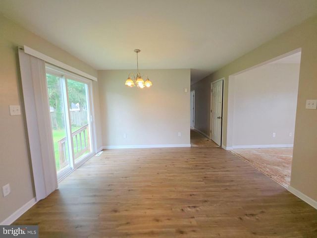 341 RAINBOW LN, Vineland, NJ 08360