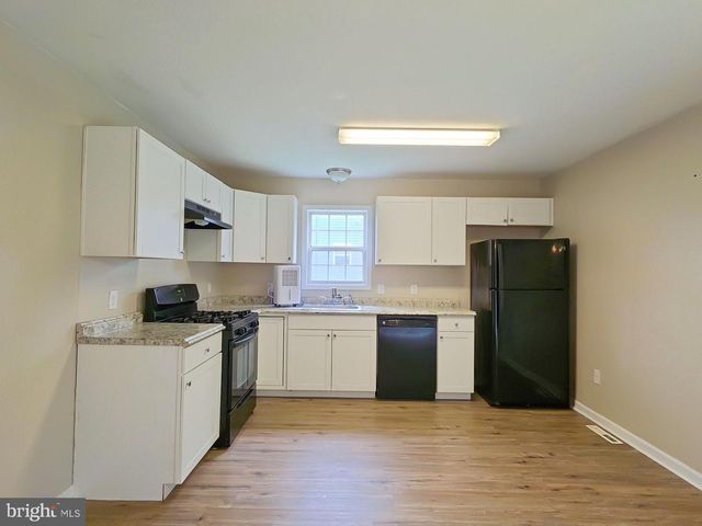 341 RAINBOW LN, Vineland, NJ 08360