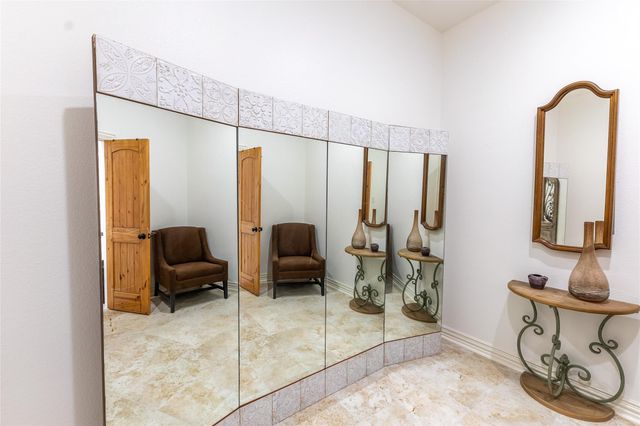 105 County Road 2239, Cleveland, TX 77327