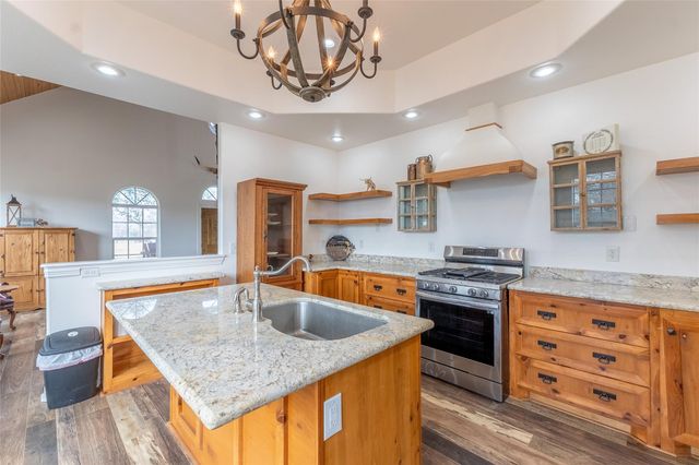 105 County Road 2239, Cleveland, TX 77327