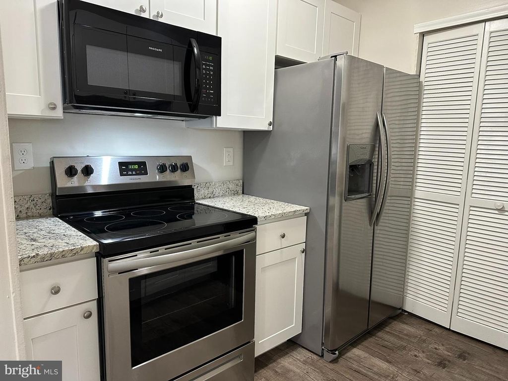 1602 BRITTON PL, Voorhees, NJ 08043