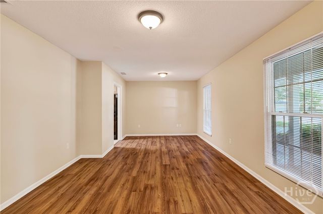 42 River Oaks Road, Savannah, GA 31410