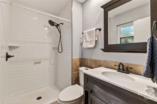 42 River Oaks Road, Savannah, GA 31410