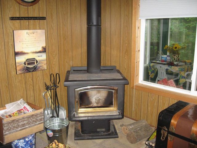 N1629 FOX RIDGE TRAIL, Keshena, WI 54135